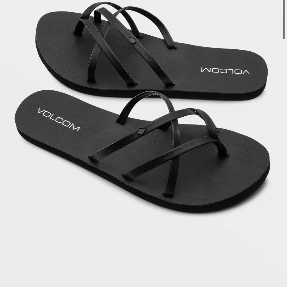 Size 5 Volcom Slippers